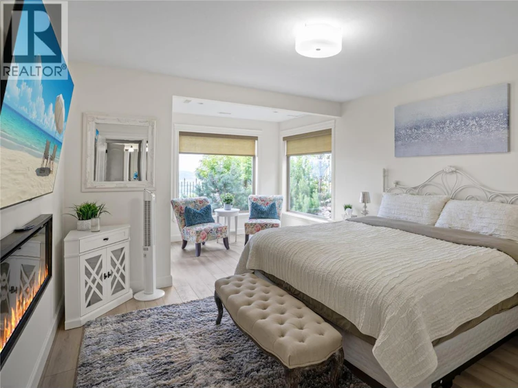 990 Hewetson Avenue, Kelowna, BC, V1W 5H8 - 46