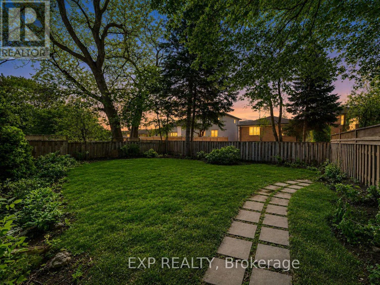 177 Overbrook Place, Toronto, ON, M3H 4R2 - 40