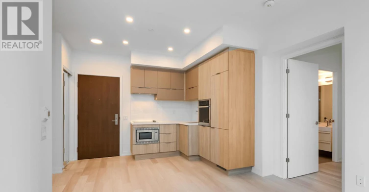 2407-39 Roehampton Avenue, Toronto, ON, M4P 0G1 - 14
