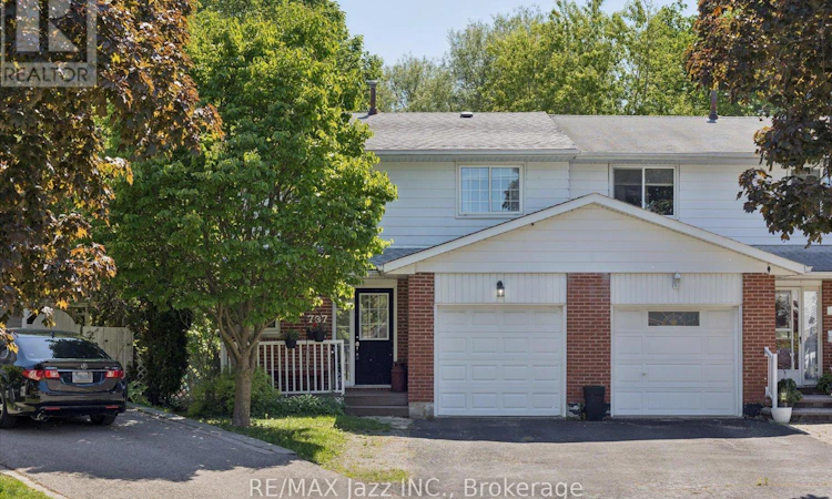 737 Greenoch Court