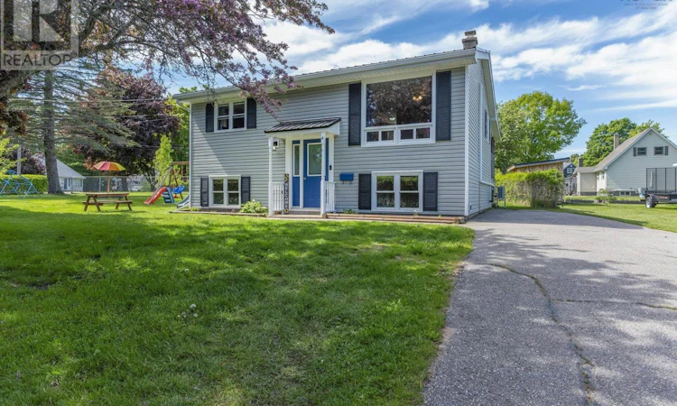 4 Reagh Avenue Avenue