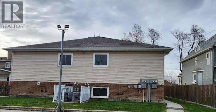 4-839 Assumption, Windsor, ON, N9A 3B9 - 15