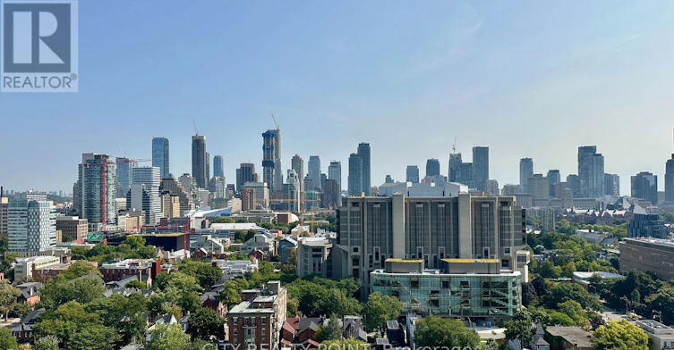2512-666 Spadina Avenue, Toronto, ON, M5S 2H8