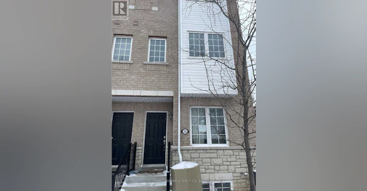 3765A St. Clair Avenue E, Toronto, ON, M1M 1V1