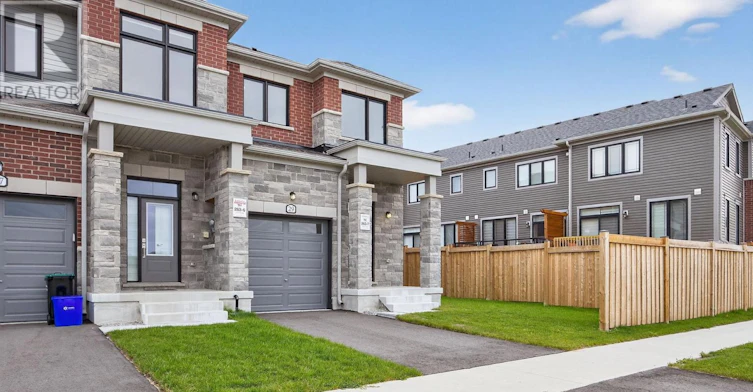 29 Milady Crescent, Barrie, ON, L9J 0X3 - 2