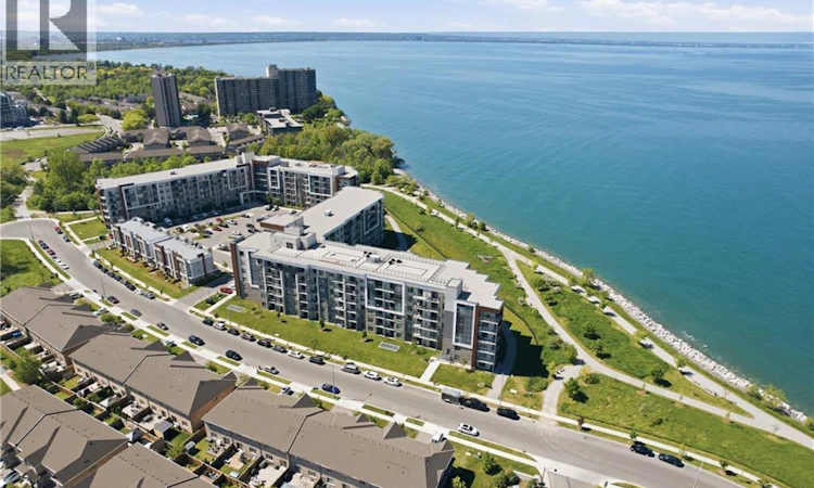 129-101 Shoreview Place