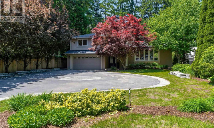 4163 Lakeshore Road