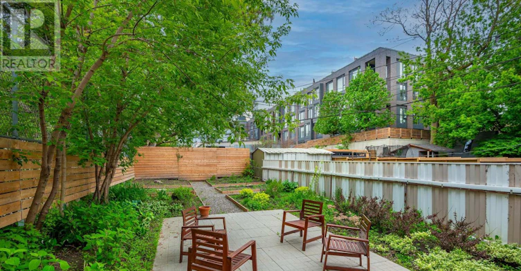 2-56 Wright Avenue, Toronto, ON, M6R 1K8 - 19
