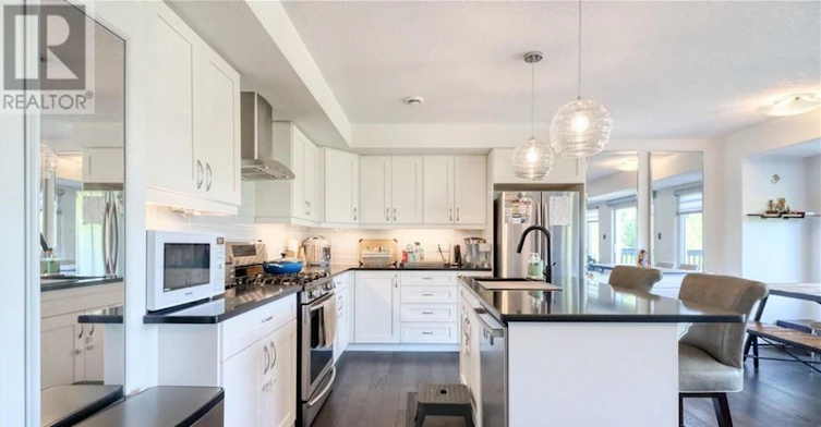 35 Birmingham Drive, Greater Sudbury, ON, P3B 4A5 - 7