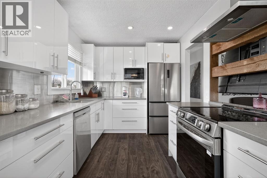 1 Templemont Road NE, Calgary, AB, T1Y 5A2
