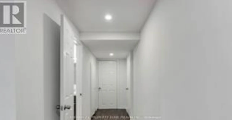 5667 Spangler Drive, Mississauga, ON, L5R 3N4 - 8