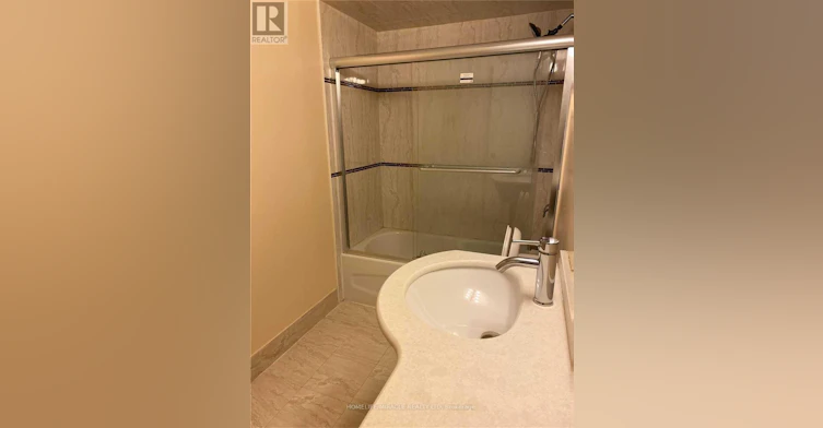 908-24 Hanover Road, Brampton, ON, L6S 5K8 - 6