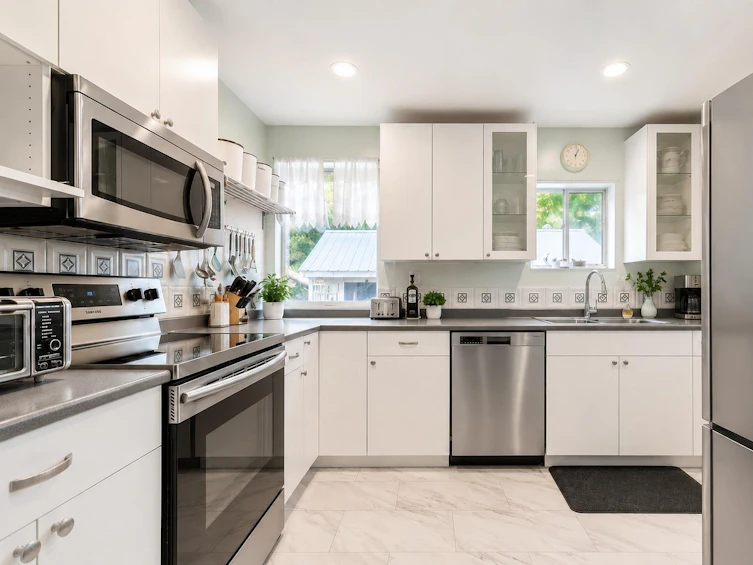 6828 144 Street, Surrey, BC, V3W 5R7 - 3
