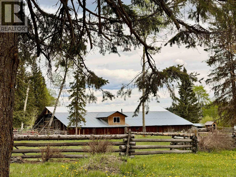 6311 N Horse Lake Road, 100 Mile House, BC, V0K 2E3 - 6