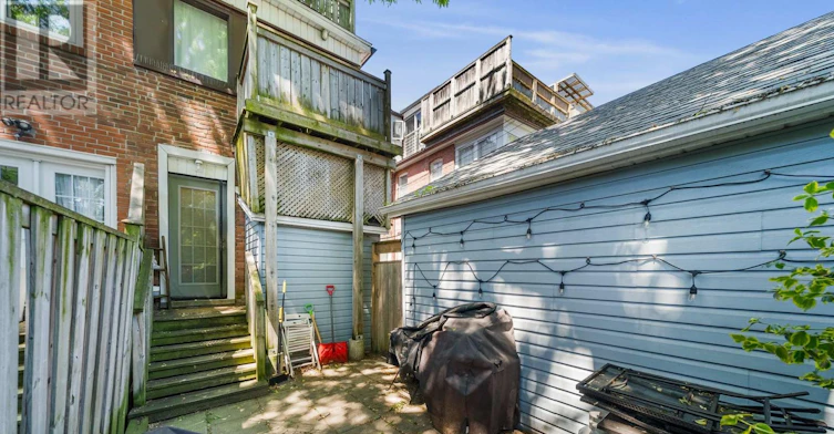 MAIN-229 Woodbine Avenue, Toronto, ON, M4L 3P3 - 10