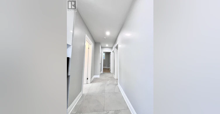 100 Portland Street, Toronto, ON, M8Y 1A7 - 11