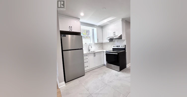 100 Portland Street, Toronto, ON, M8Y 1A7 - 7