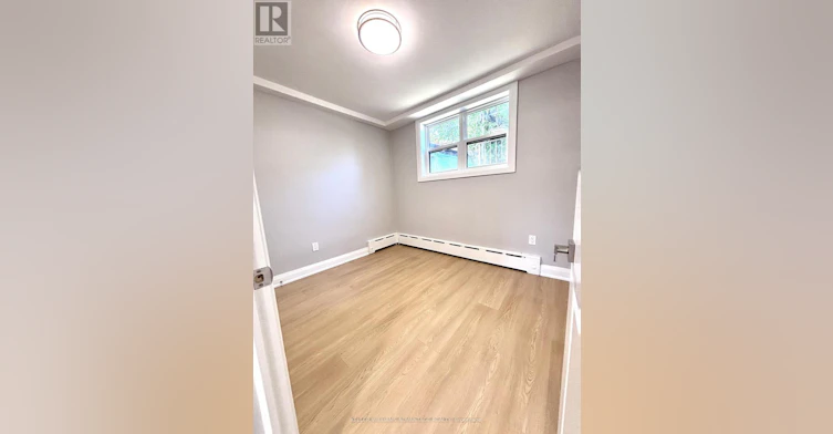 100 Portland Street, Toronto, ON, M8Y 1A7 - 19