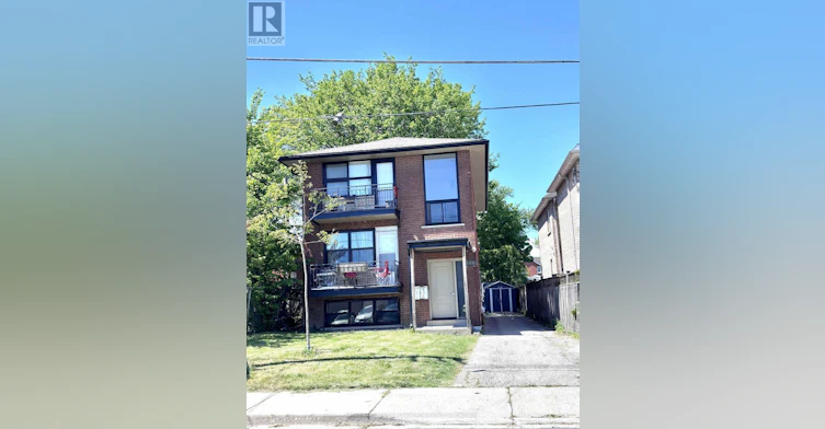100 Portland Street, Toronto, ON, M8Y 1A7 - 2