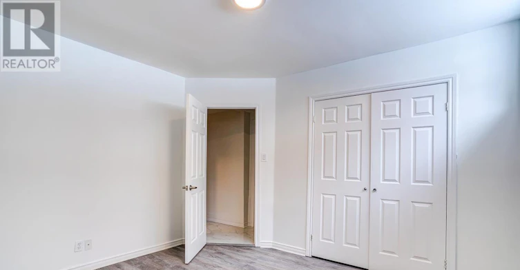 1-4 Garrow Avenue, Toronto, ON, M6N 2C5 - 16