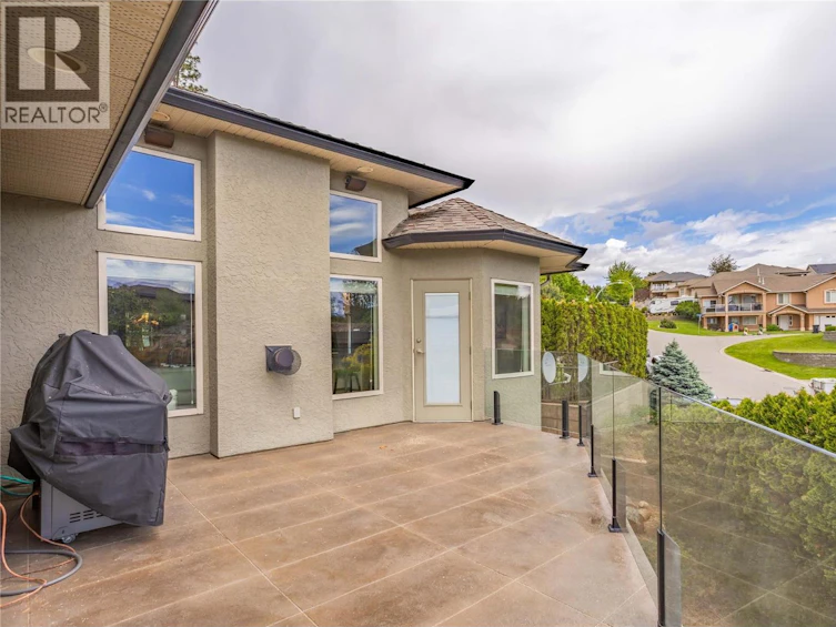 628 S Spruceview Place, Kelowna, BC, V1V 2P7 - 34