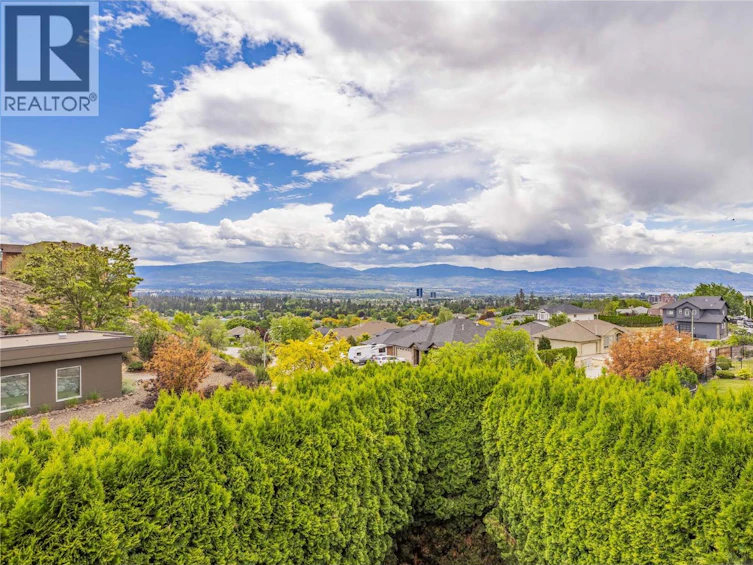 628 S Spruceview Place, Kelowna, BC, V1V 2P7 - 42