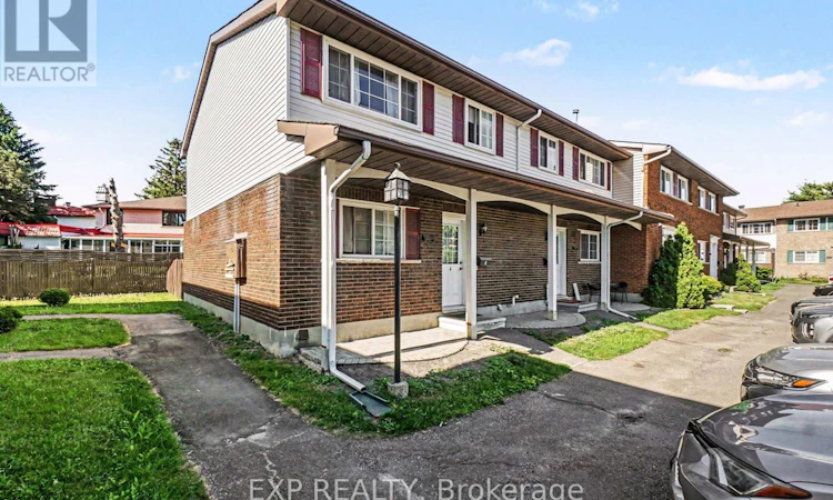6-1565 Heron Road