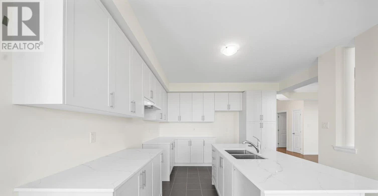34 Royal Oak Crescent, Loyalist, ON, K0H 1G0 - 21