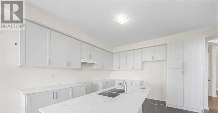 34 Royal Oak Crescent, Loyalist, ON, K0H 1G0 - 25