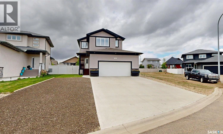 723 Aspen Crescent