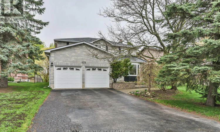535 Malvern Crescent