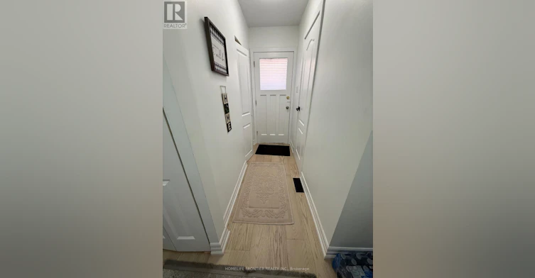 MAIN FLOOR-759 Bloor Street, Mississauga, ON, L3Y 2M7 - 3