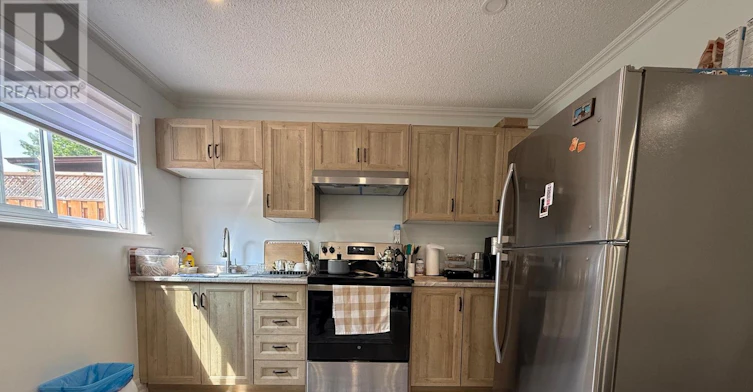 MAIN FLOOR-759 Bloor Street, Mississauga, ON, L3Y 2M7 - 9