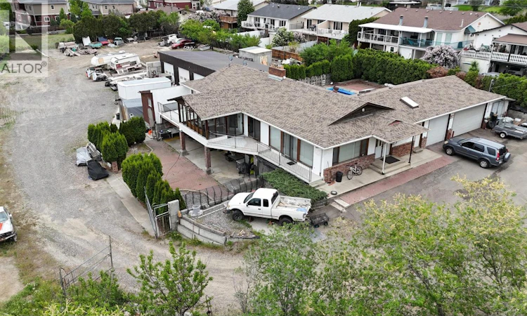 964 Fernie Road