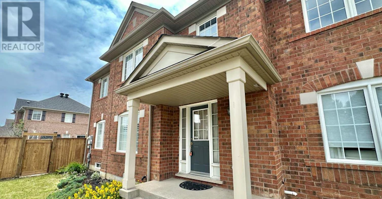1 Armando Drive, Markham, ON, L6E 2B4 - 3