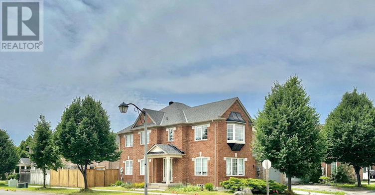 1 Armando Drive, Markham, ON, L6E 2B4 - 4