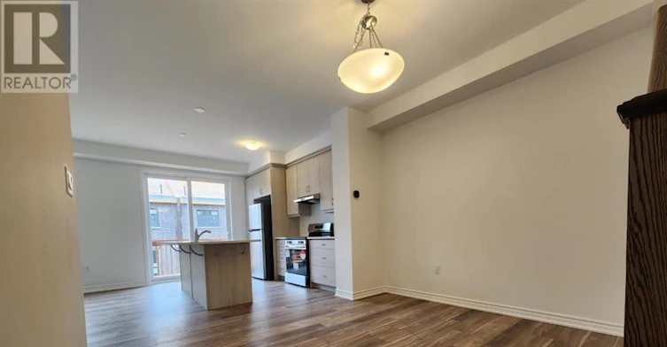 65 Lower Street, Barrie, ON, L9J 1B3 - 8