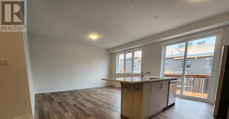 65 Lower Street, Barrie, ON, L9J 1B3 - 7