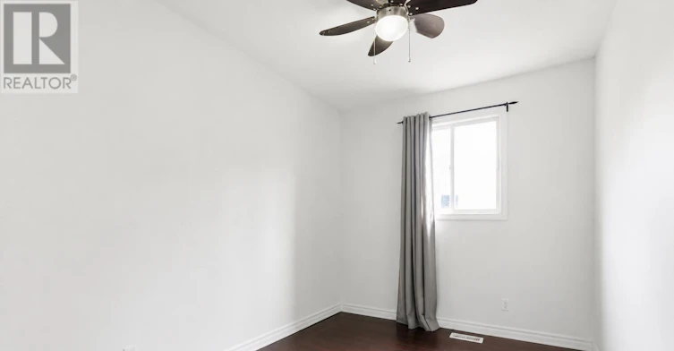 MAIN-21 Kirk Street, St. Catharines, ON, L2S 1B9 - 7