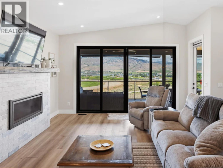 3803 Torrey Pines Drive, Osoyoos, BC, V0H 1V4 - 18