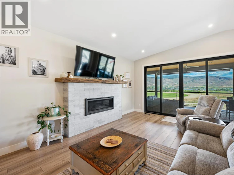 3803 Torrey Pines Drive, Osoyoos, BC, V0H 1V4 - 19