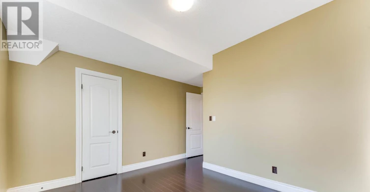 UPPER-561 Queen Street S, Kitchener, ON, N2G 1W9 - 15