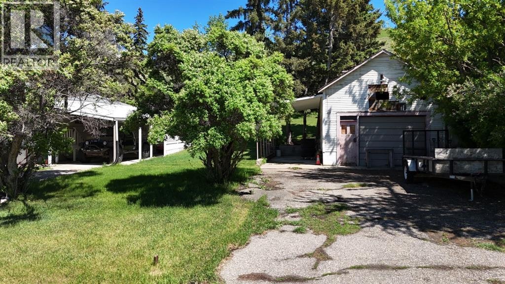 328 Third Street W, Cochrane, AB, T4C 1Z6