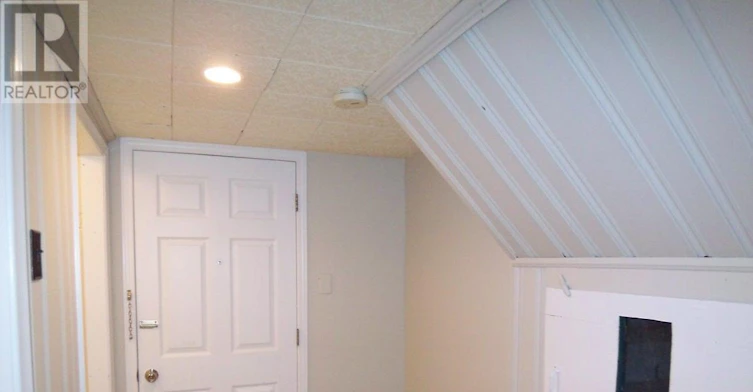 BASEMENT-1284 Pharmacy Avenue, Toronto, ON, M1R 2J2 - 10