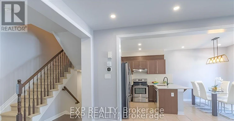 320 Autumnfield Street, Ottawa, ON, K2M 0J4 - 13