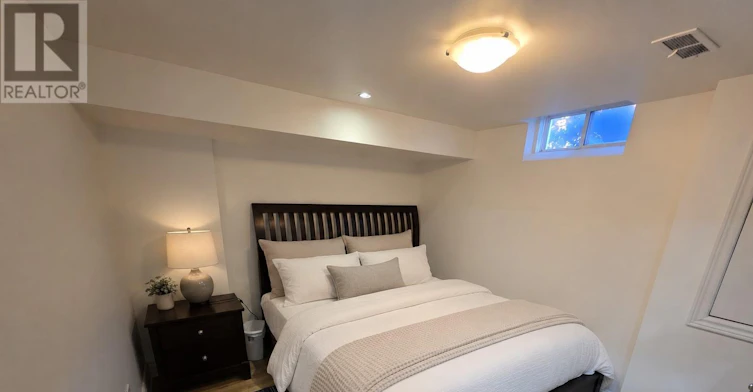 178 Hawkview Boulevard, Vaughan, ON, L4H 2G5 - 9