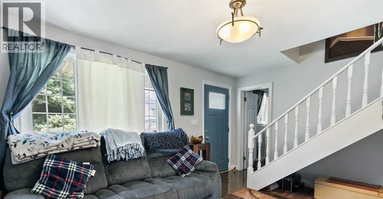 12341 Denis Street, Tecumseh, ON, N8N 1L1 - 12