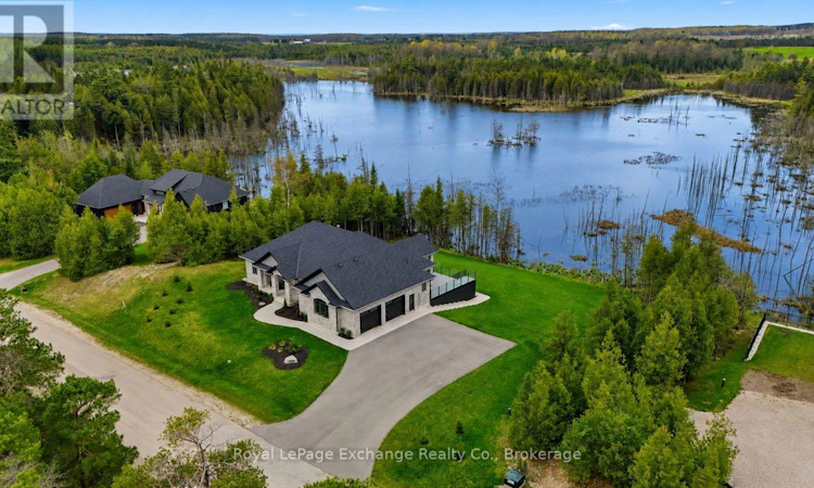 150 Louise Creek Crescent