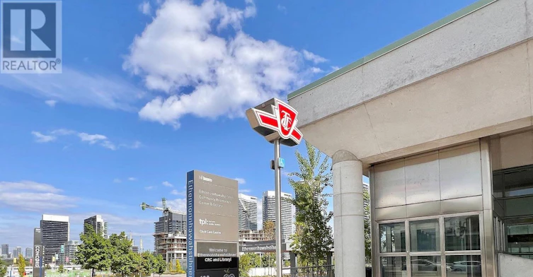 2715-68 Esther Shiner Boulevard, Toronto, ON, M2K 0J6 - 16