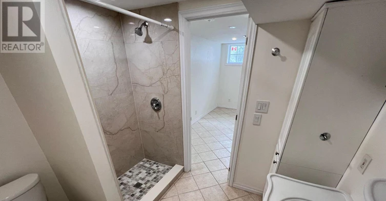 577 Oshawa Boulevard N, Oshawa, ON, L1G 5T8 - 16